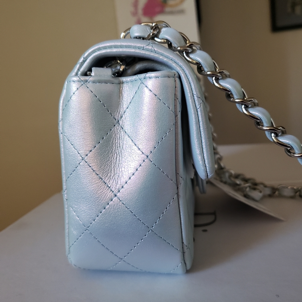 Chanel classic mini irridescent blue calfskin bag - Picture 15 of 16